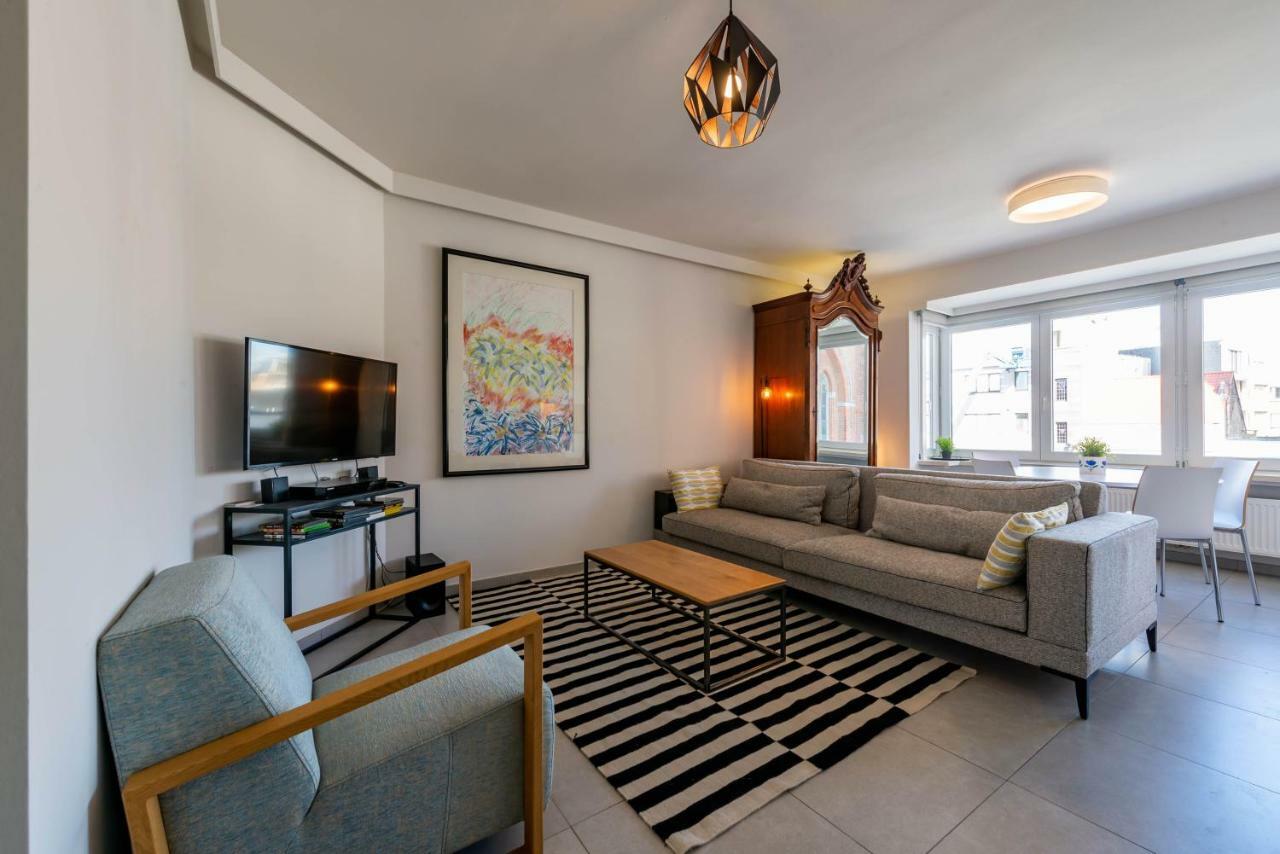 Modern Apartment With Free Parking Oostende Bagian luar foto