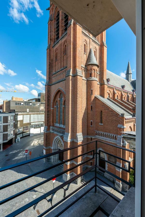 Modern Apartment With Free Parking Oostende Bagian luar foto
